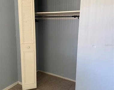 601 Clayton Circle - Photo Thumbnail 6