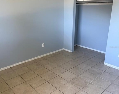 601 Clayton Circle - Photo Thumbnail 10