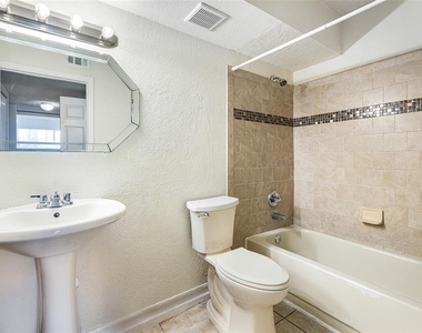 13545 Eagle Ridge Drive - Photo Thumbnail 2