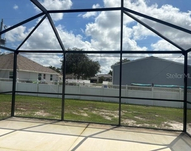 22309 Esplanade Avenue - Photo Thumbnail 6
