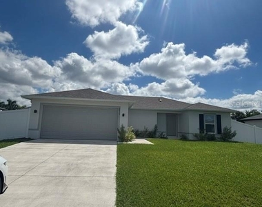 22309 Esplanade Avenue - Photo Thumbnail 11