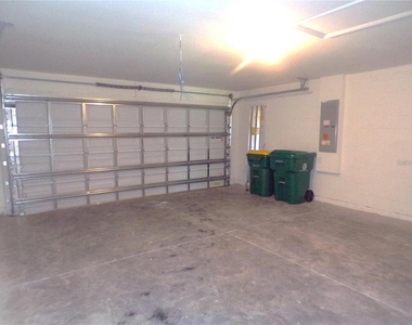 22309 Esplanade Avenue - Photo Thumbnail 24