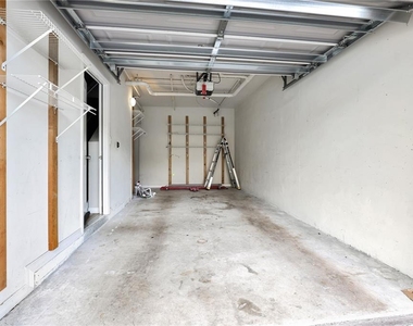 5700 Bentgrass Drive - Photo Thumbnail 24