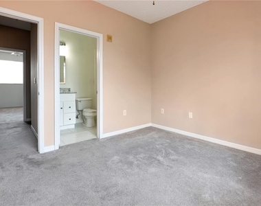 5700 Bentgrass Drive - Photo Thumbnail 21