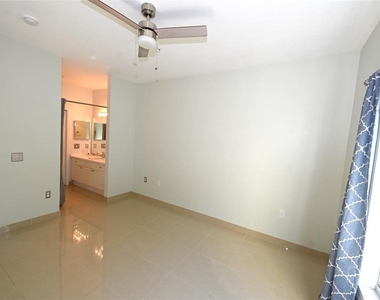 5110 Northridge Road - Photo Thumbnail 15
