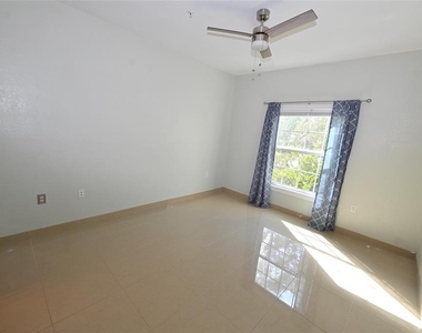 5110 Northridge Road - Photo Thumbnail 16