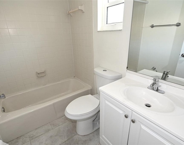 1922 Marcia Street - Photo Thumbnail 18