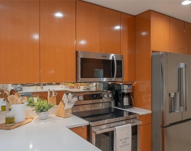 106 49th Street - Photo Thumbnail 16