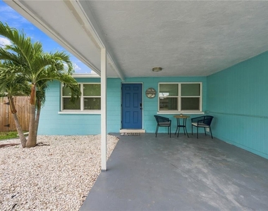 1004 67th Avenue W - Photo Thumbnail 30