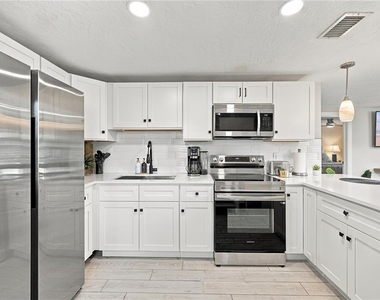1004 67th Avenue W - Photo Thumbnail 55