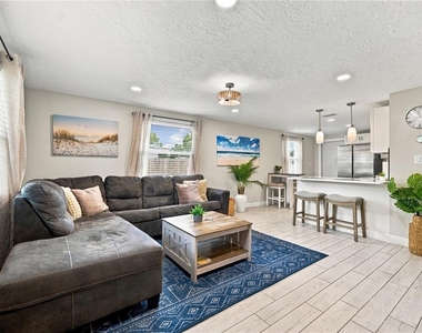 1004 67th Avenue W - Photo Thumbnail 34