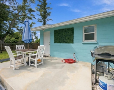 1004 67th Avenue W - Photo Thumbnail 59