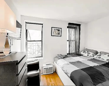 18 King Street - Photo Thumbnail 2