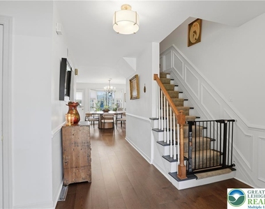 1551 Duxbury Court - Photo Thumbnail 1