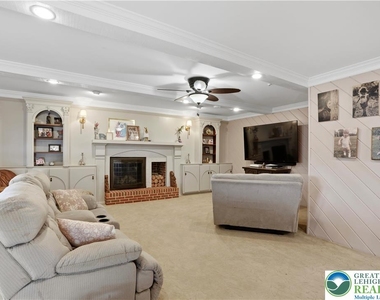 1551 Duxbury Court - Photo Thumbnail 14