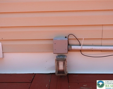 1646 Clover Road - Photo Thumbnail 17