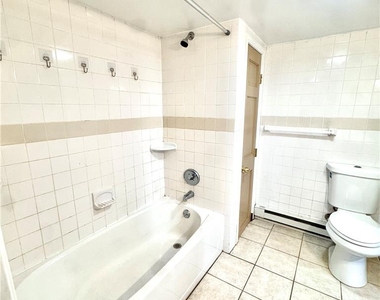 1540 Liberty Street - Photo Thumbnail 5