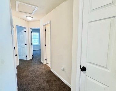 789 Mohawk Street - Photo Thumbnail 14