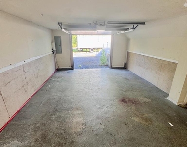 789 Mohawk Street - Photo Thumbnail 9