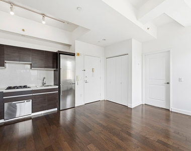 116 John Street - Photo Thumbnail 5