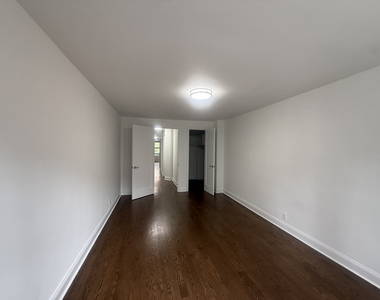 400 East 89th Street - Photo Thumbnail 10