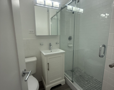 400 East 89th Street - Photo Thumbnail 10
