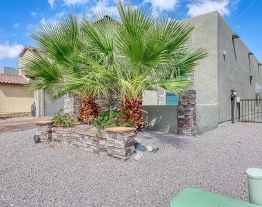 7799 Enchanted View Drive - Photo Thumbnail 2