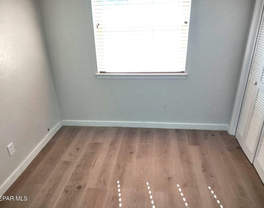 3610 Buxton Drive - Photo Thumbnail 30