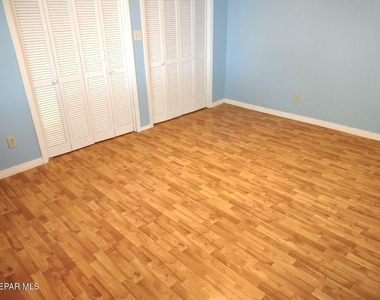 3610 Buxton Drive - Photo Thumbnail 24