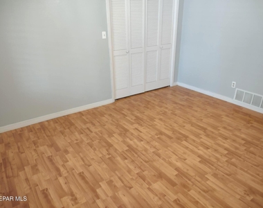 3610 Buxton Drive - Photo Thumbnail 21