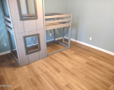3610 Buxton Drive - Photo Thumbnail 26