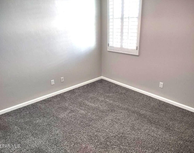 768 Pontop Hall Street - Photo Thumbnail 14