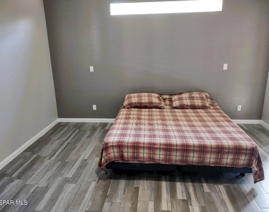 768 Pontop Hall Street - Photo Thumbnail 12