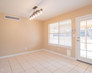 1736 Bing Crosby Drive - Photo Thumbnail 22