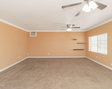 1736 Bing Crosby Drive - Photo Thumbnail 9