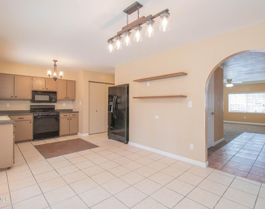 1736 Bing Crosby Drive - Photo Thumbnail 16