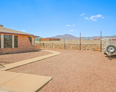 10207 Angel Falls Place - Photo Thumbnail 2