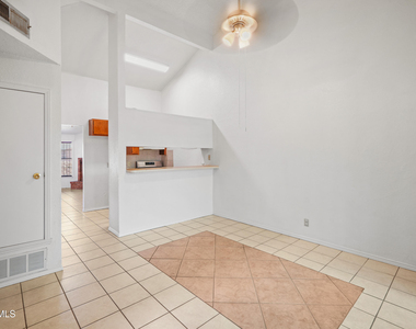 10207 Angel Falls Place - Photo Thumbnail 16