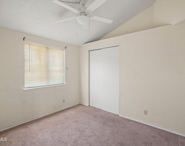 10207 Angel Falls Place - Photo Thumbnail 17