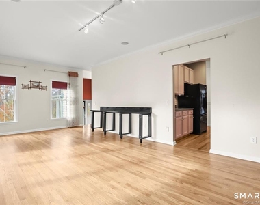 22 Apollo Road - Photo Thumbnail 5