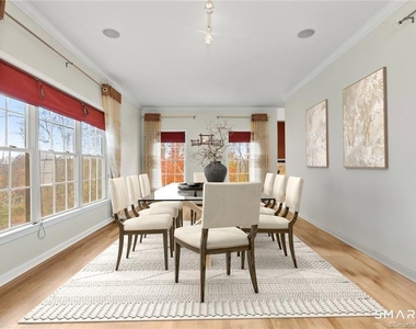 22 Apollo Road - Photo Thumbnail 3