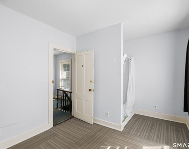 251 Summit Street - Photo Thumbnail 13