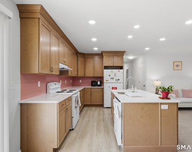 9 Evas Drive - Photo Thumbnail 3