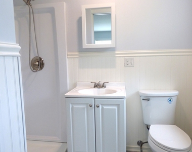 9 Evas Drive - Photo Thumbnail 8