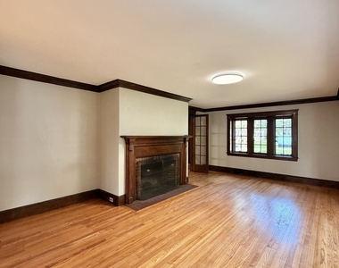 110 Marvel Road - Photo Thumbnail 6