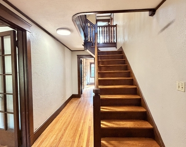 110 Marvel Road - Photo Thumbnail 3