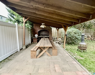 3330 Old Town Road - Photo Thumbnail 16