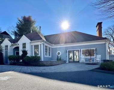 823 Old Pond Lane - Photo Thumbnail 16