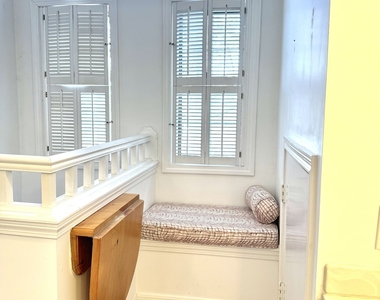 823 Old Pond Lane - Photo Thumbnail 13