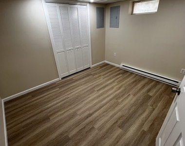 93 Burritt Street - Photo Thumbnail 4
